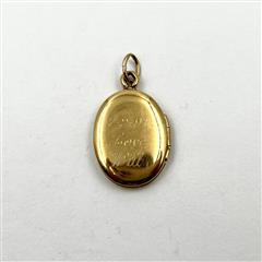 14k Yellow Gold Vintage Classic Engraved Oval Locket Pendant